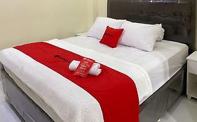 RedDoorz Syariah near PKOR Lampung